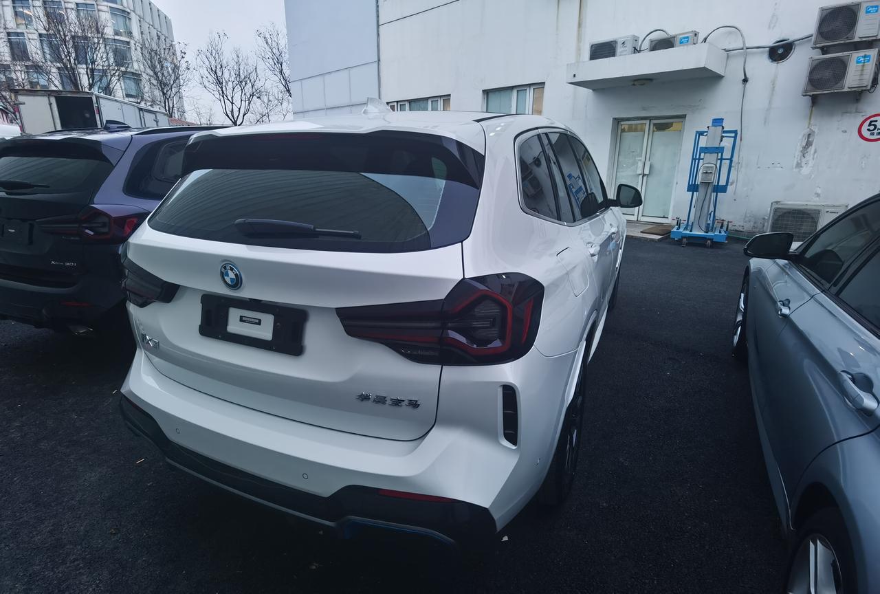 提车啦,白色领先_宝马ix3车友圈_owen84_懂车帝