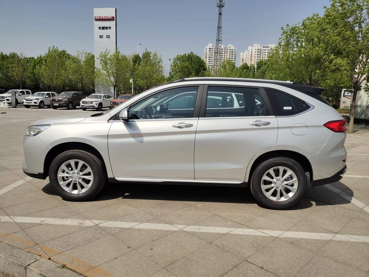 盲订手动豪华雅致银,这颜值很意外_哈弗m6车友圈_懂车帝