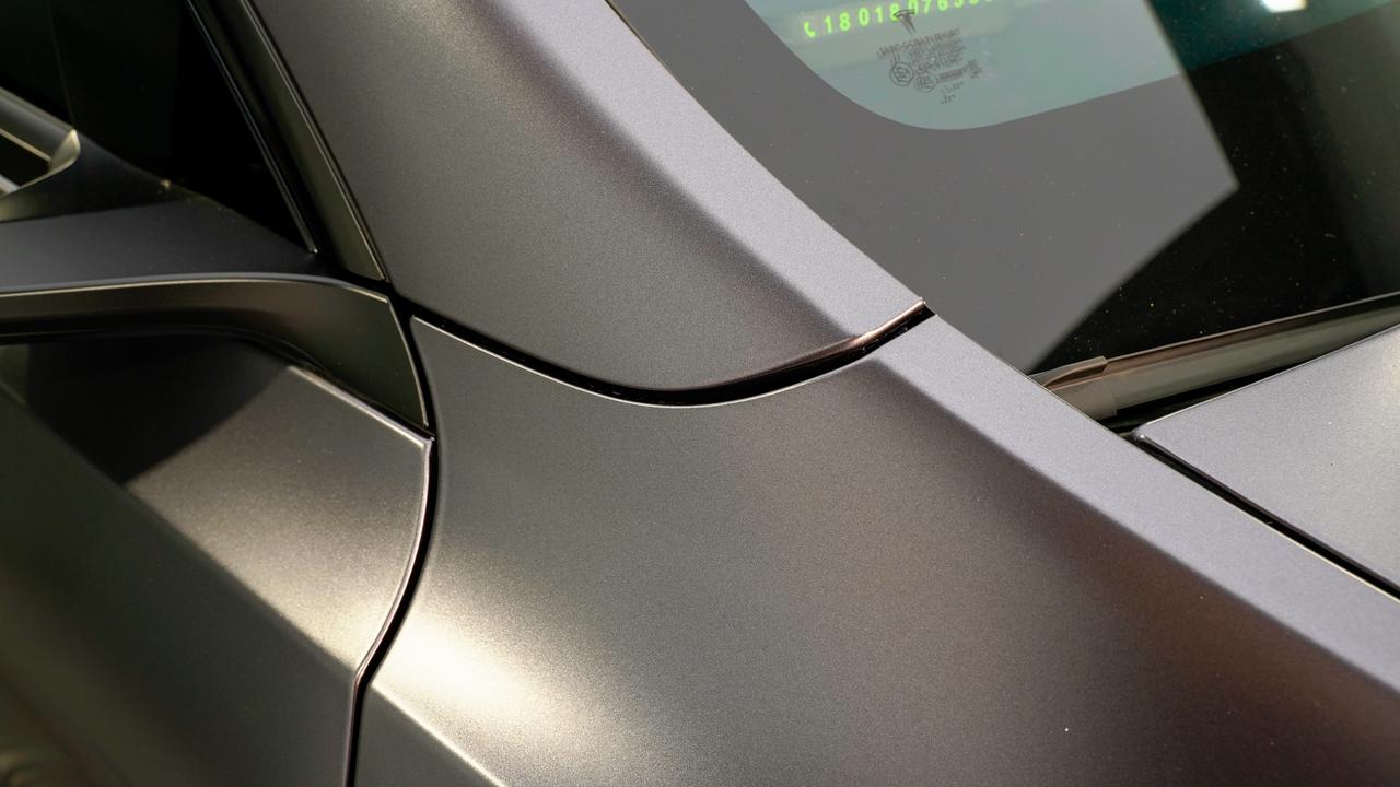 特斯拉modely电光金属太空灰改色膜