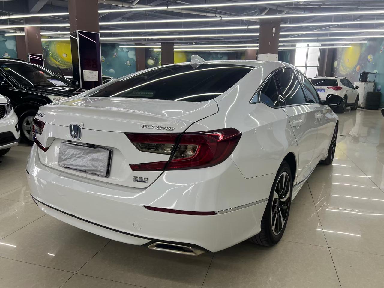 98 新到19年本田雅阁十代,自动1.