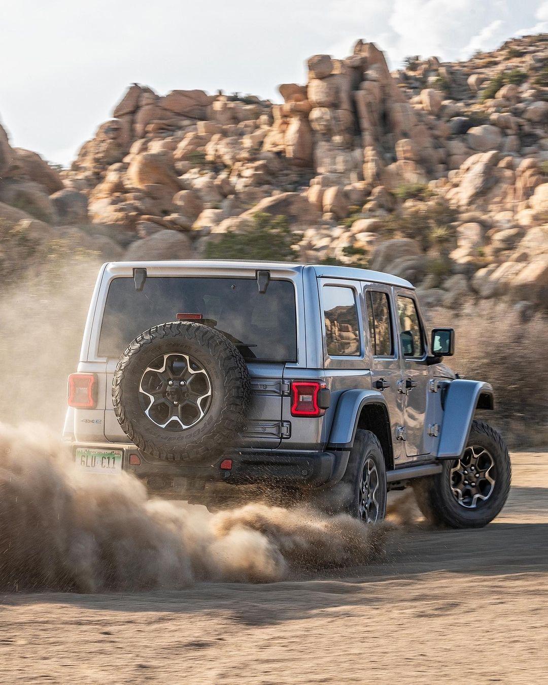 福特吉普野马牧马人