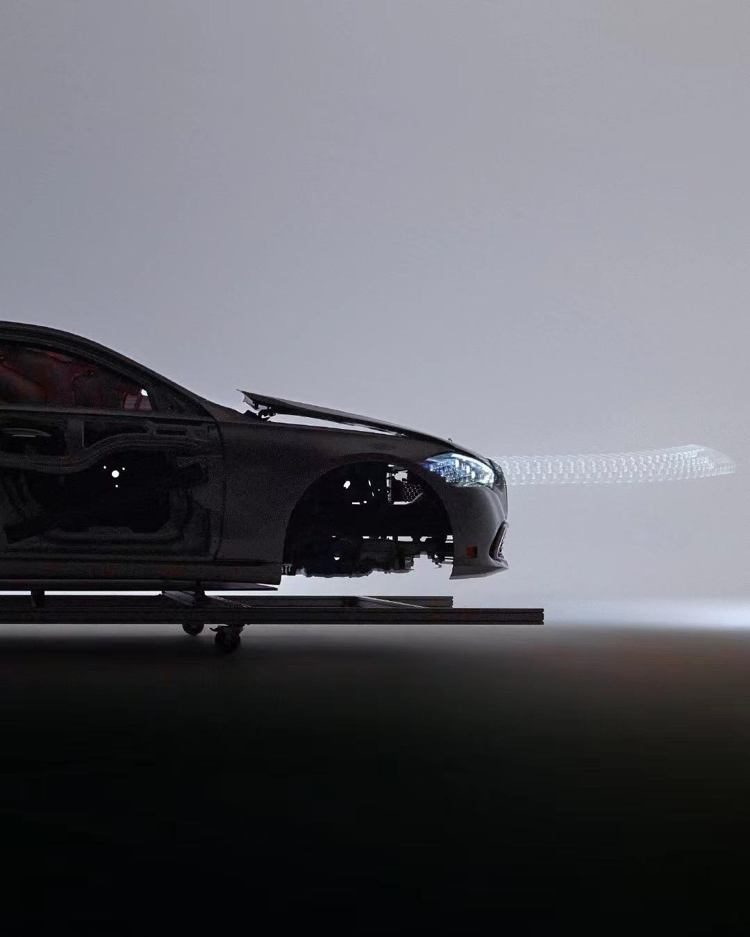 奔驰安全气囊40周年纪念