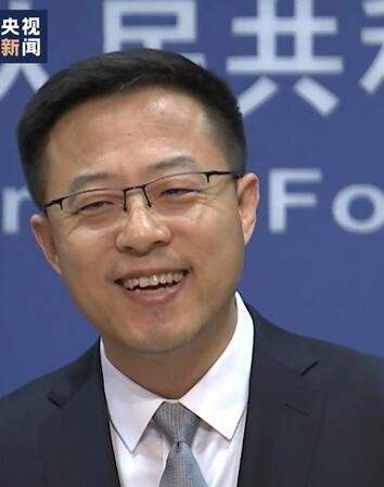 晚报|加拿大记者披露孟晚舟案内情、国足李铁发文