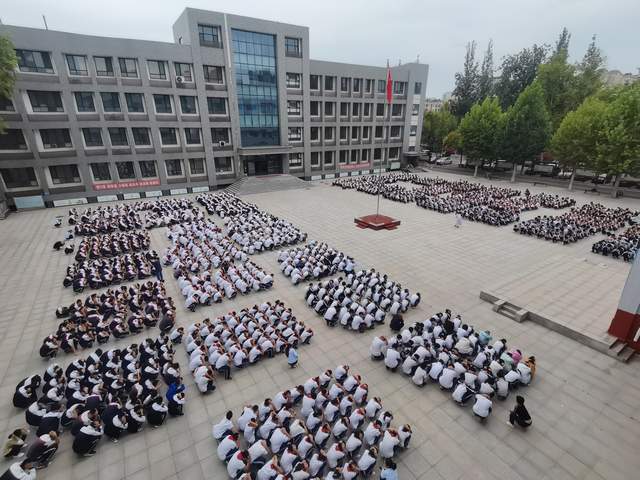 勿忘国耻珍爱和平周村二中举行2021年918防空疏散演练