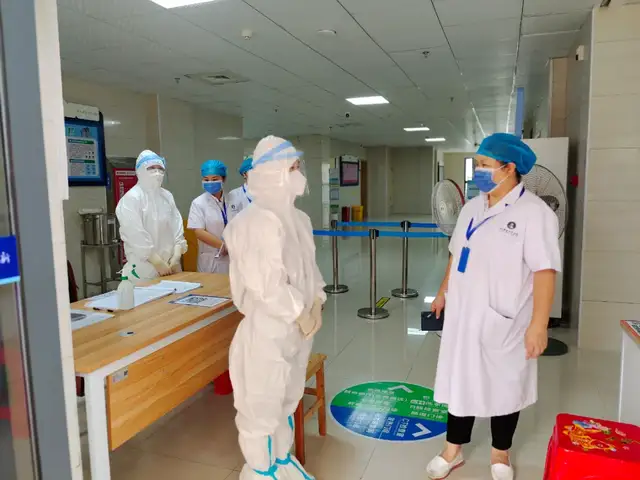 人医院感人，疫情防控的守护神