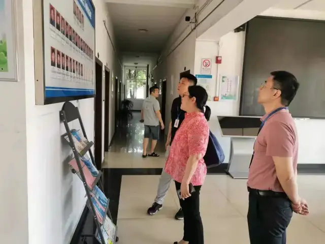 市纪委监委派驻组“四不两直”督查湘潭市救助站工作