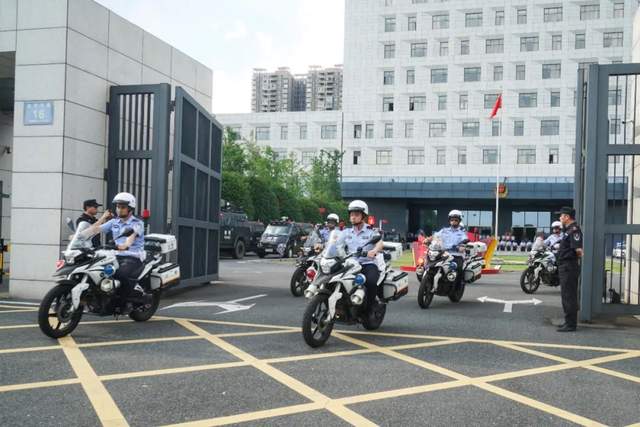 湘潭市公安机关启动建党100周年安保维稳“平安一号”行动