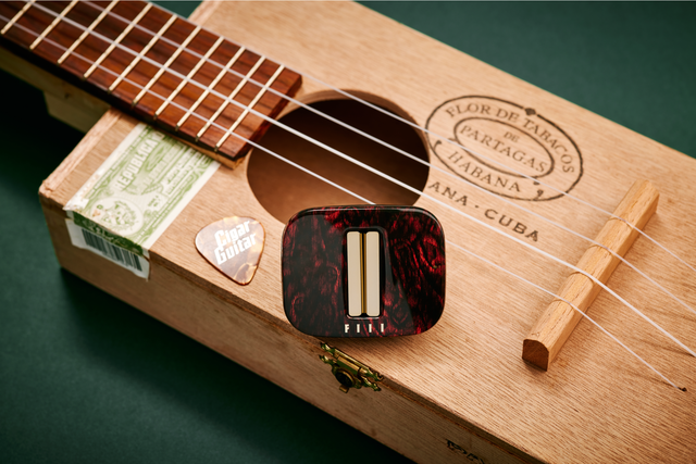 随着雷军的“超大杯”问世，FIIL耳机也迎来了它的“超大杯”