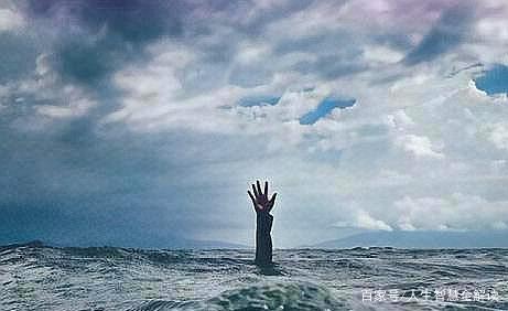 拼命工作赚钱的人蠢不蠢