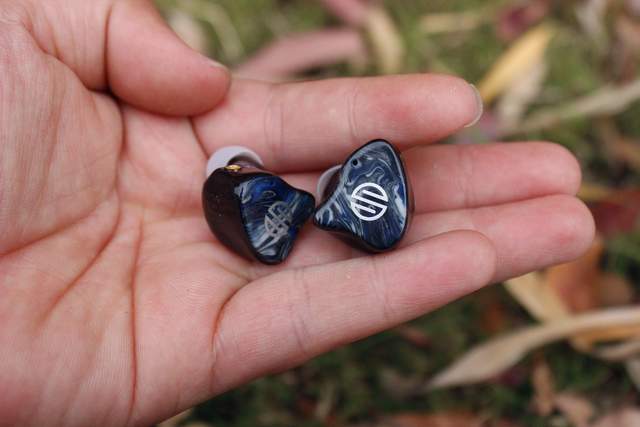 耳机也能有线无线随心变？真无线秒变有线耳机——BGVP Q2s评测