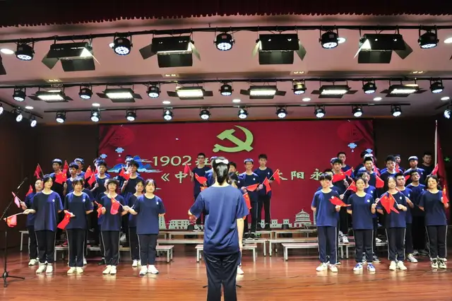 童心向党 红歌嘹亮|湘潭市三中举行“童心向党——唱支红歌给党听”合唱比赛
