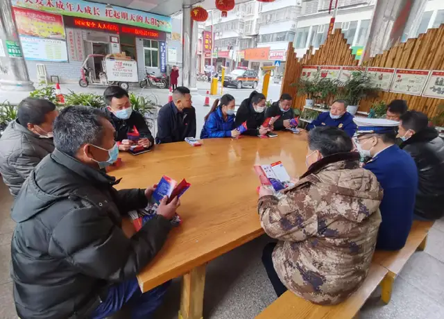 年中盘点 聚力再发丨市住建局召开全市物业管理工作会议