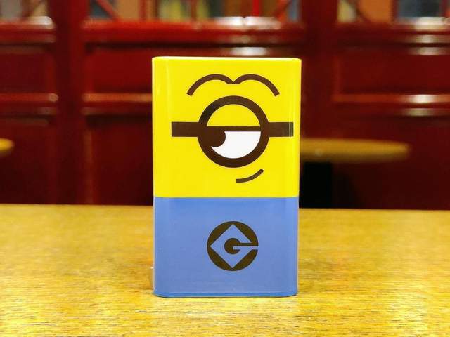 氘锋65W三口GaN充电器（小黄人版）超萌颜值，iPhone 13充电首选