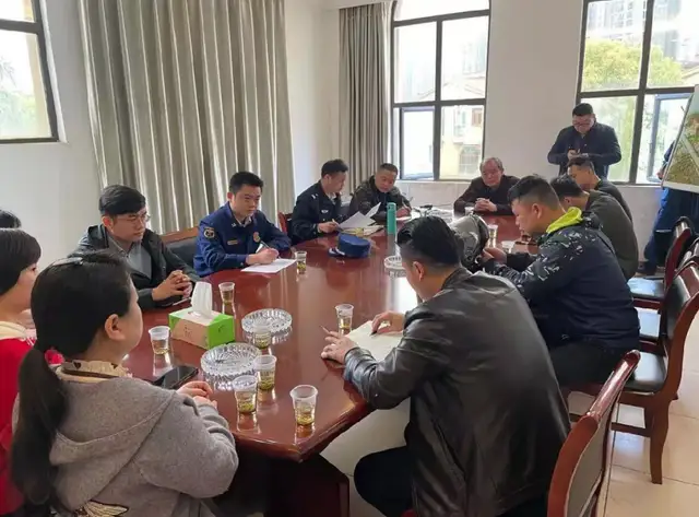 年中盘点 聚力再发丨市住建局召开全市物业管理工作会议