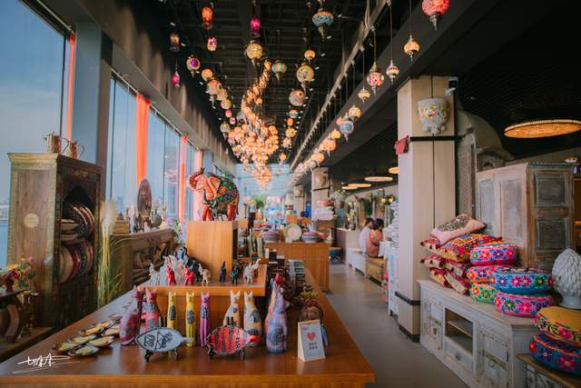 魔都遛娃宝藏地，上海宋城亲子游详细攻略，来一场侏罗纪穿越