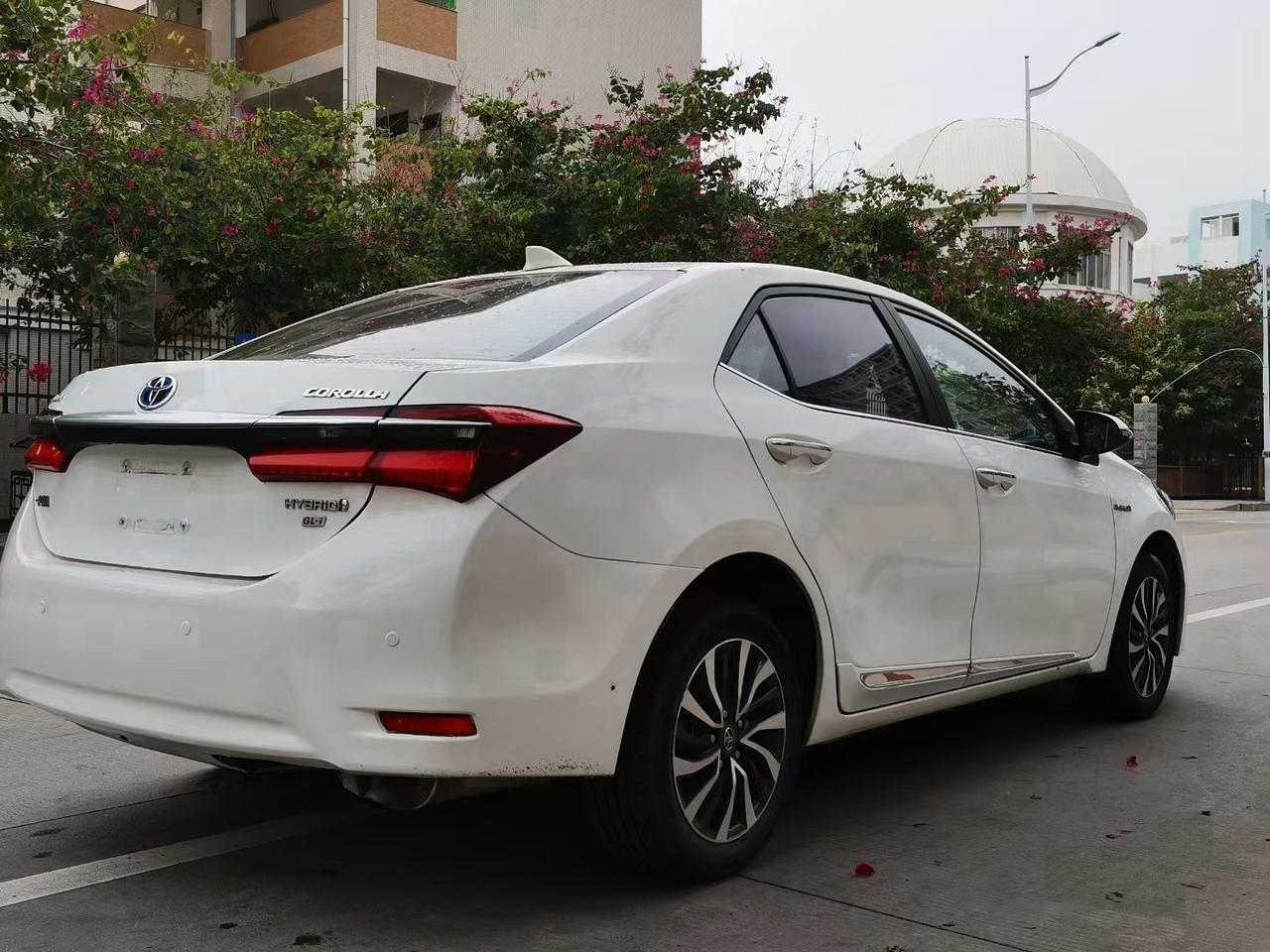 17款卡罗拉双擎混合动力真的很省油