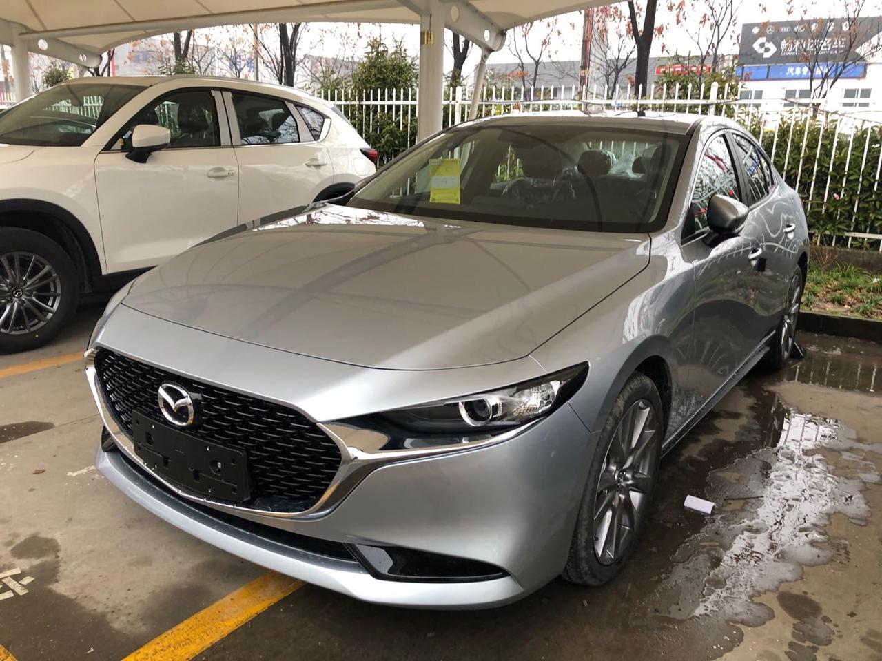 销售发的幻影银图片,实车是这样吗有没有色差_马自达3 昂克赛拉车友圈