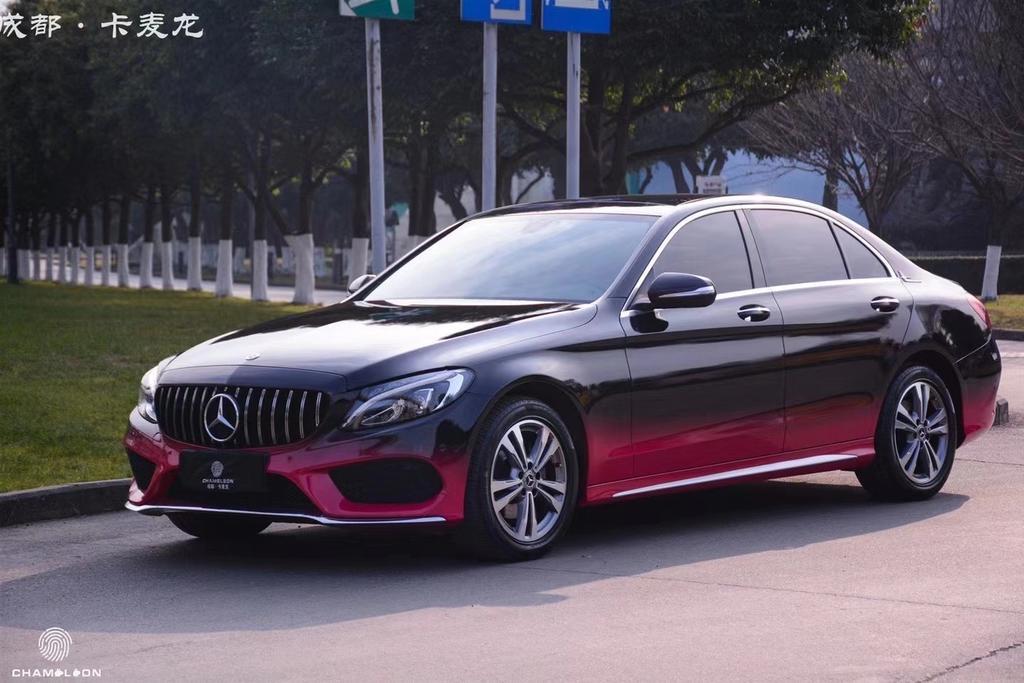 奔驰改色benetton彩绘膜黑红渐变汽车改色实车_奔驰c级车友圈_懂车帝