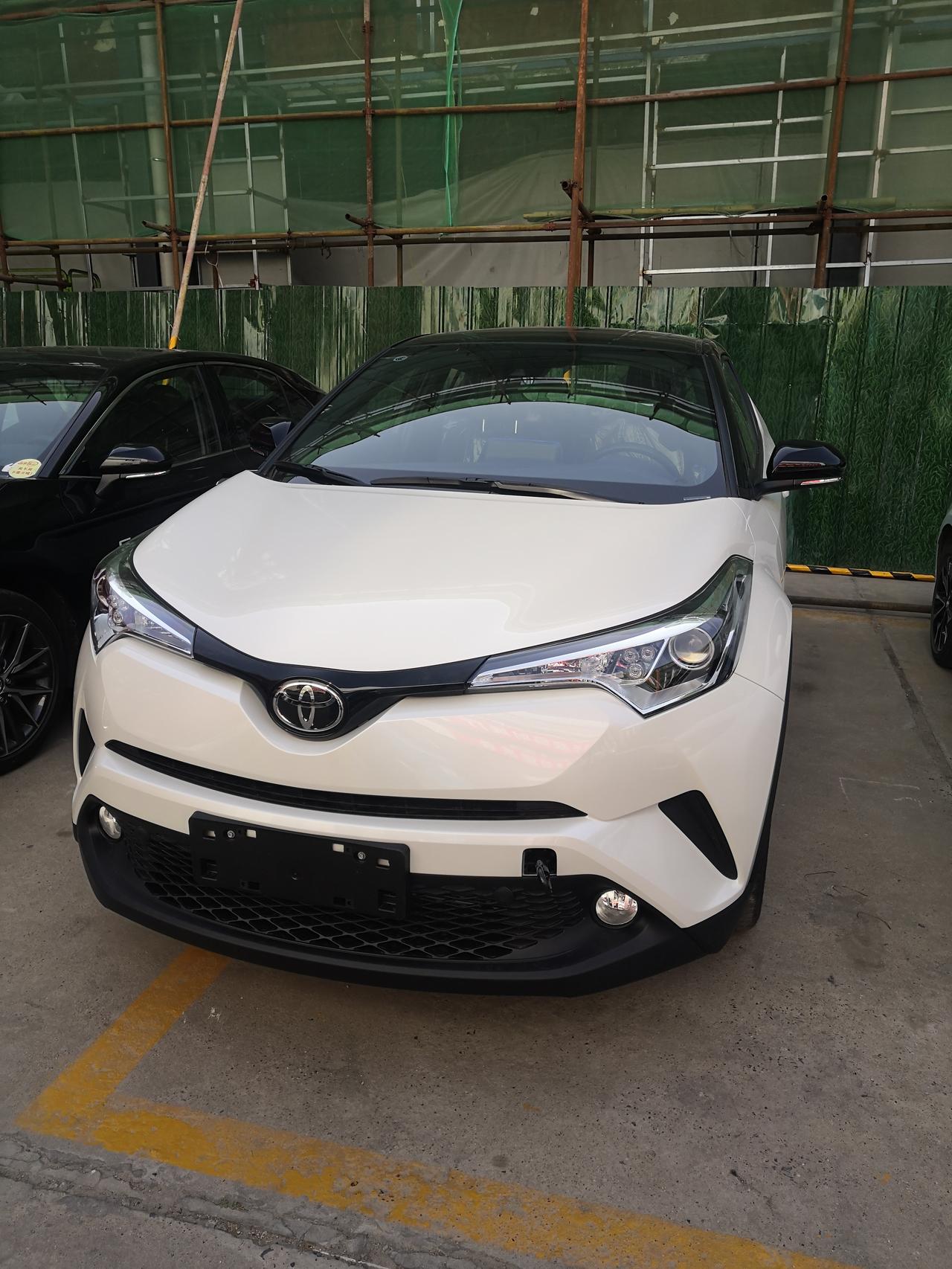 黑白配的chr_丰田c-hr车友圈_之橙_懂车帝