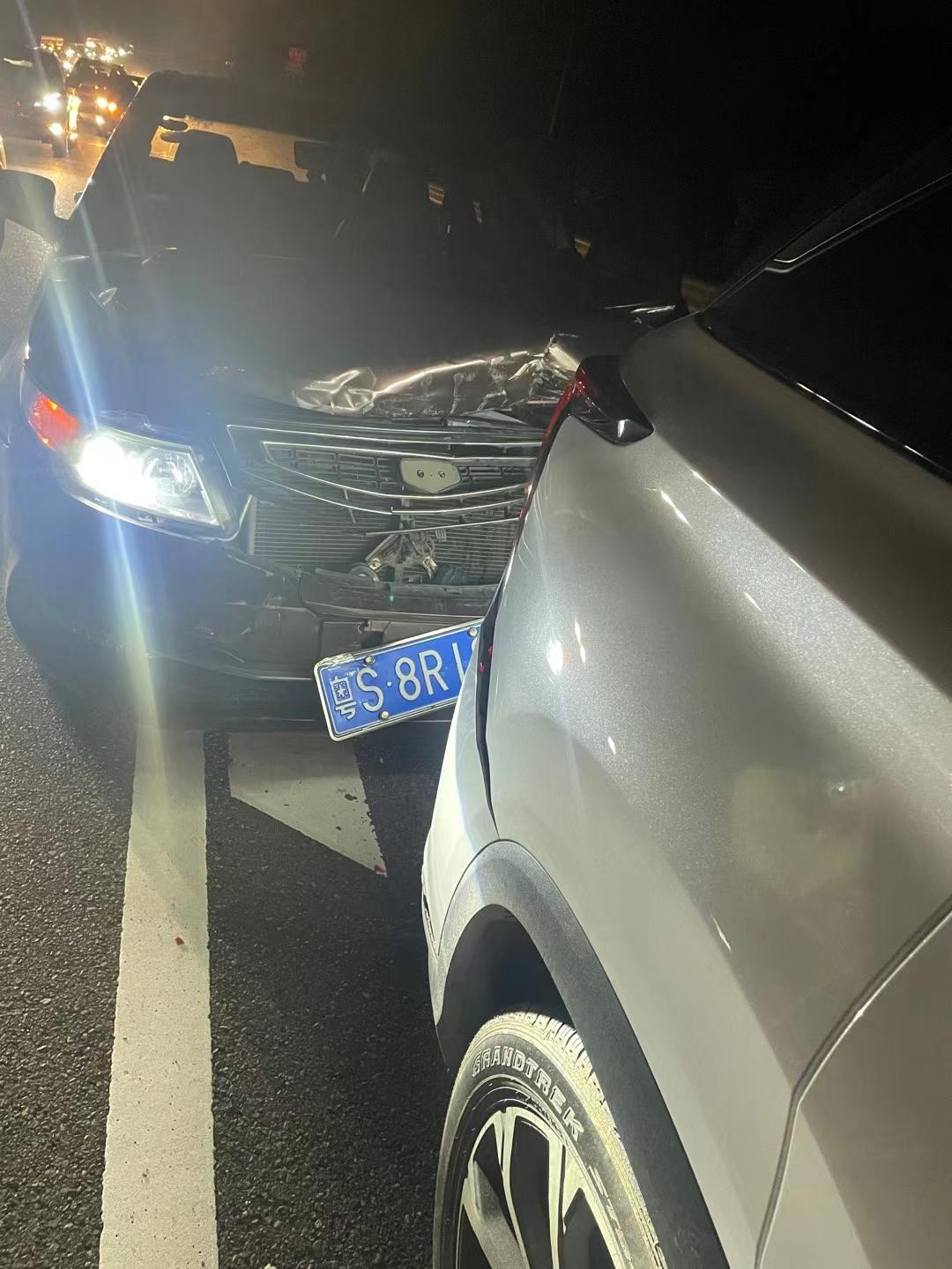 着得75p还是可以的 高速被追尾_长安cs75 plus车友圈_懂车帝