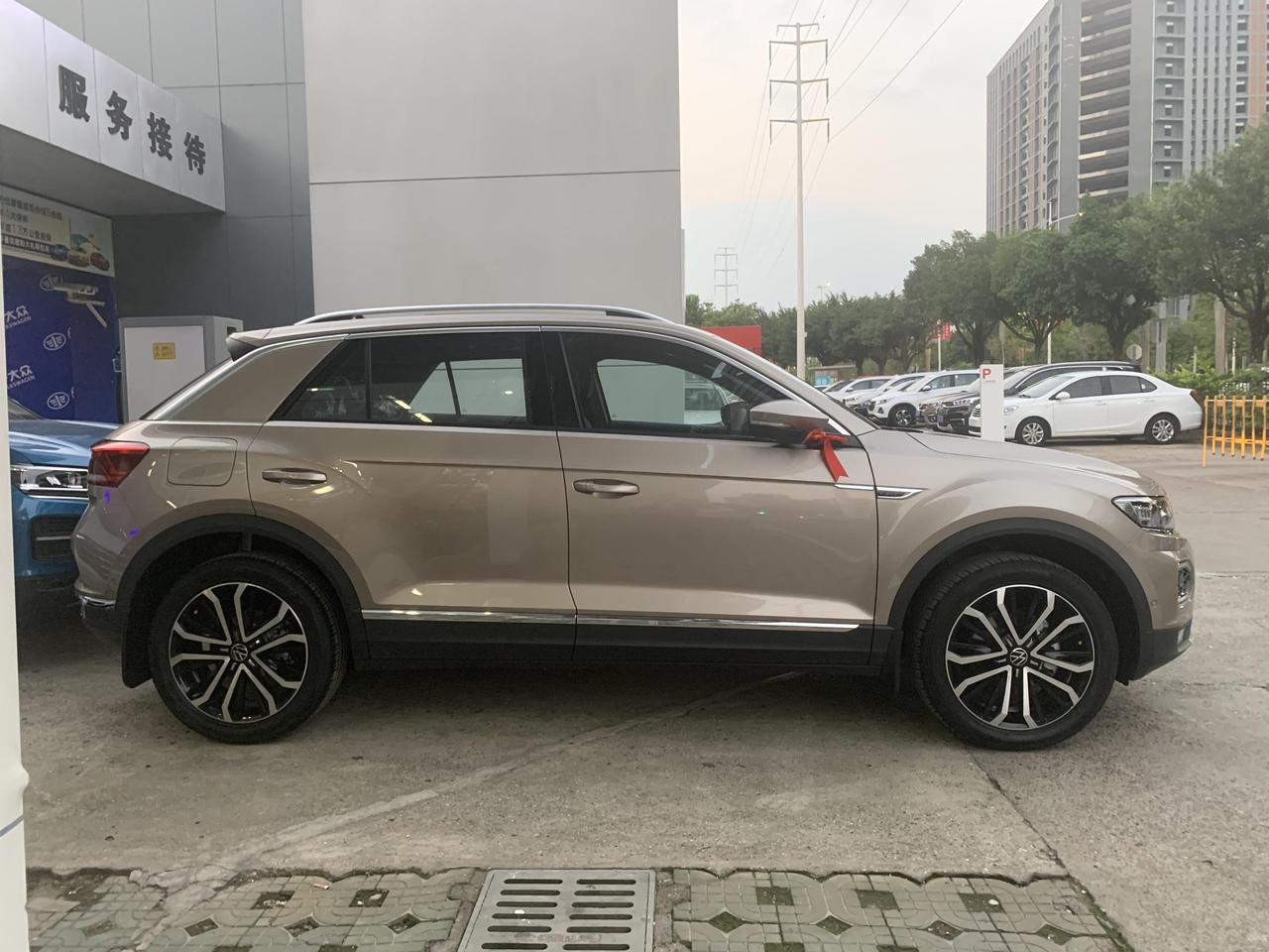 探歌哪个颜色好看_t-roc探歌车友圈_一汽大众农婉清_懂车帝