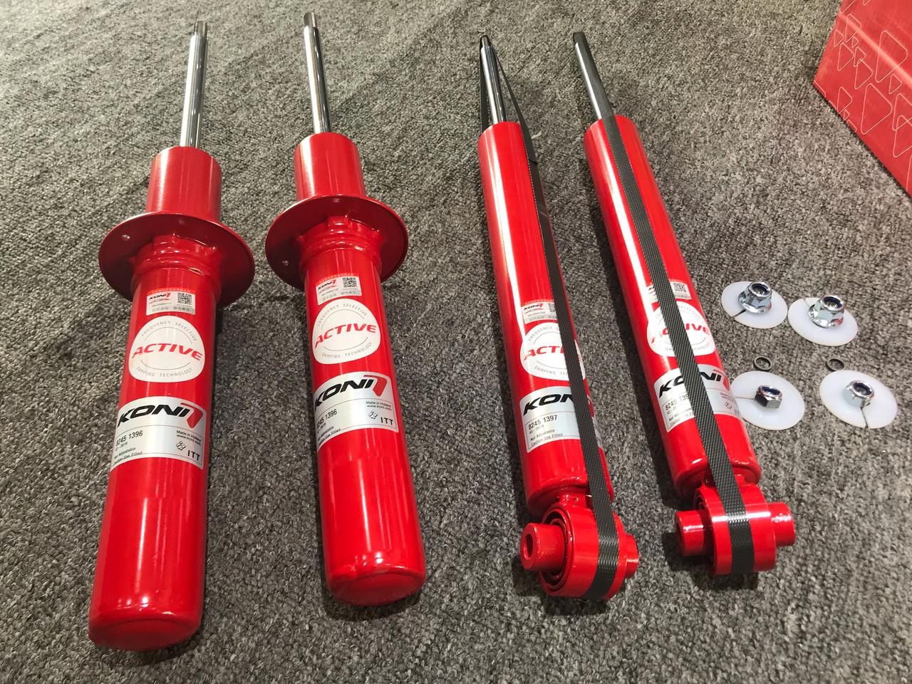 奥迪a4 b9 全国首装荷兰koni变色龙避震 20段阻尼