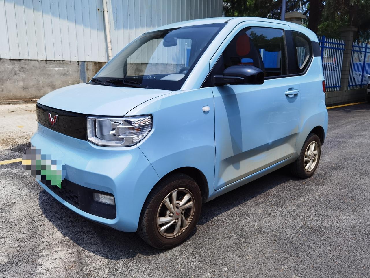 蒂芙尼蓝五菱宏光miniev