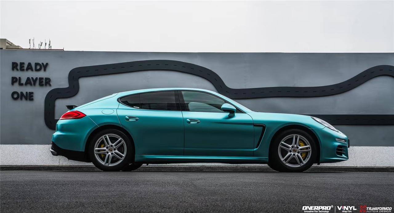 保时捷 panamera 电光湖水绿opvsl3801 精湛