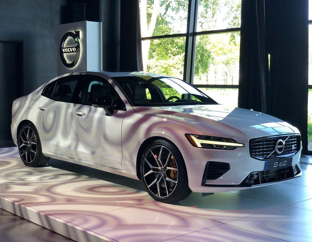 实拍全新沃尔沃s60 t8 polestar,超帅颜值动力抢