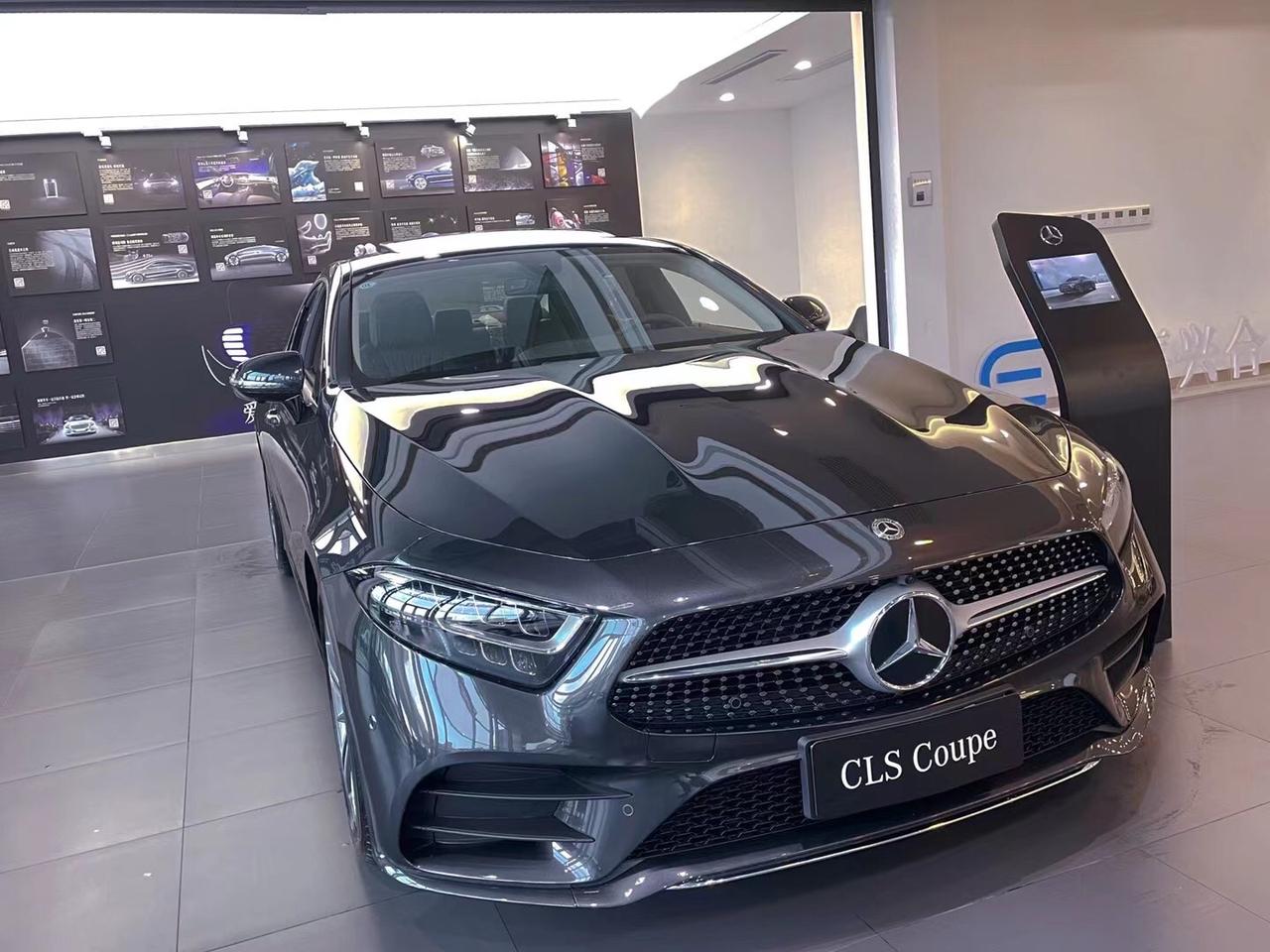 cls 300 石墨灰棕内 现车颜色真的爱了_奔驰cls车友圈_懂车帝