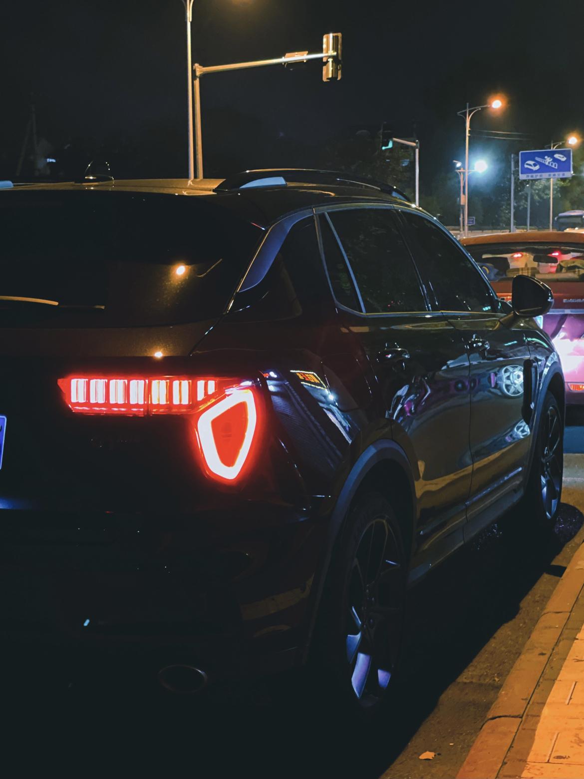 午夜游侠—01暗夜_领克01车友圈_valianthu_懂车帝