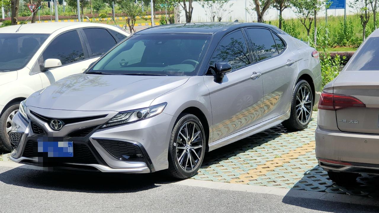 5s 贴了黑顶 效果不错_凯美瑞车友圈_懂车帝