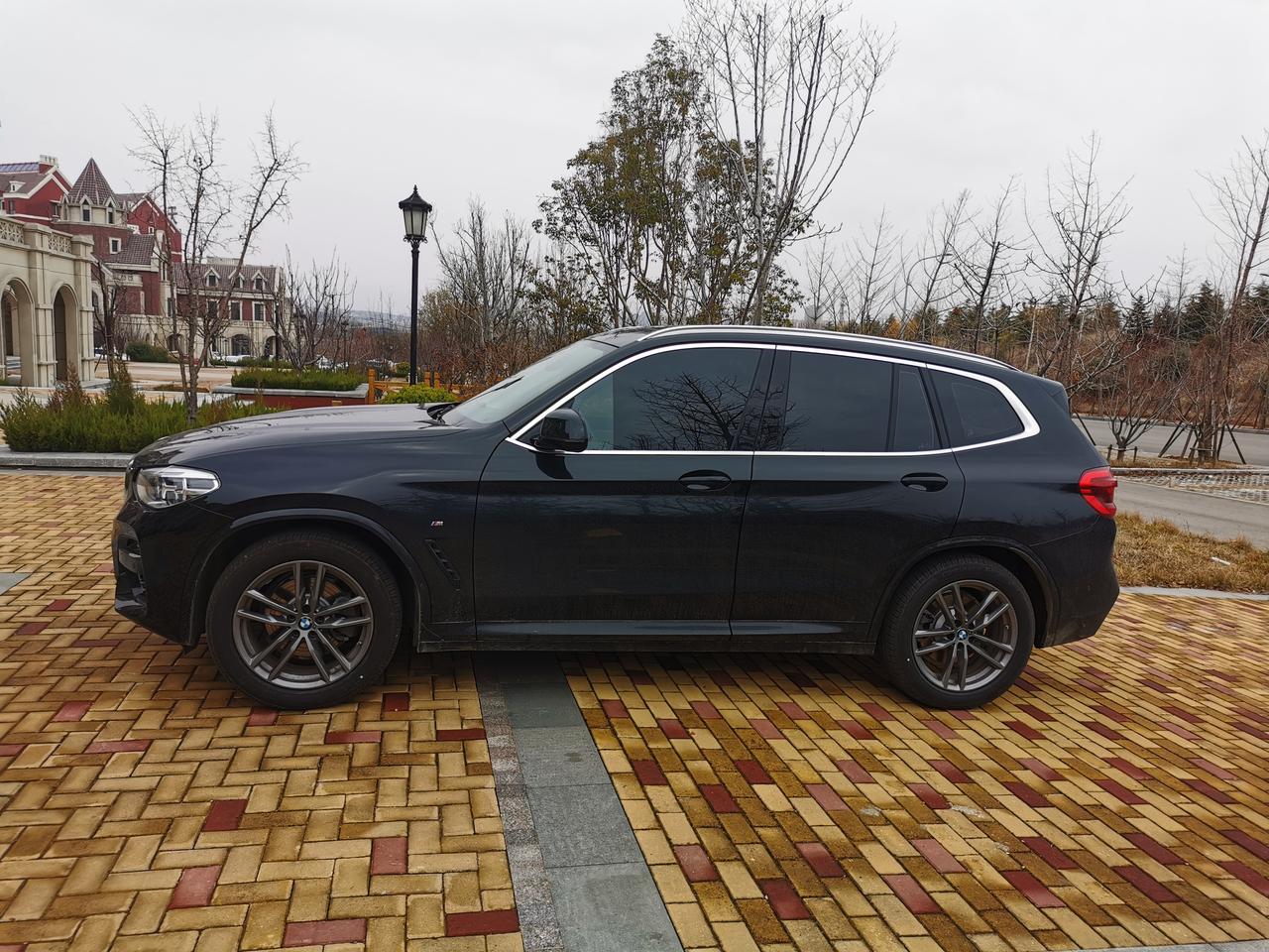 之前记错了,这叫宝石青_宝马x3车友圈_懂车帝