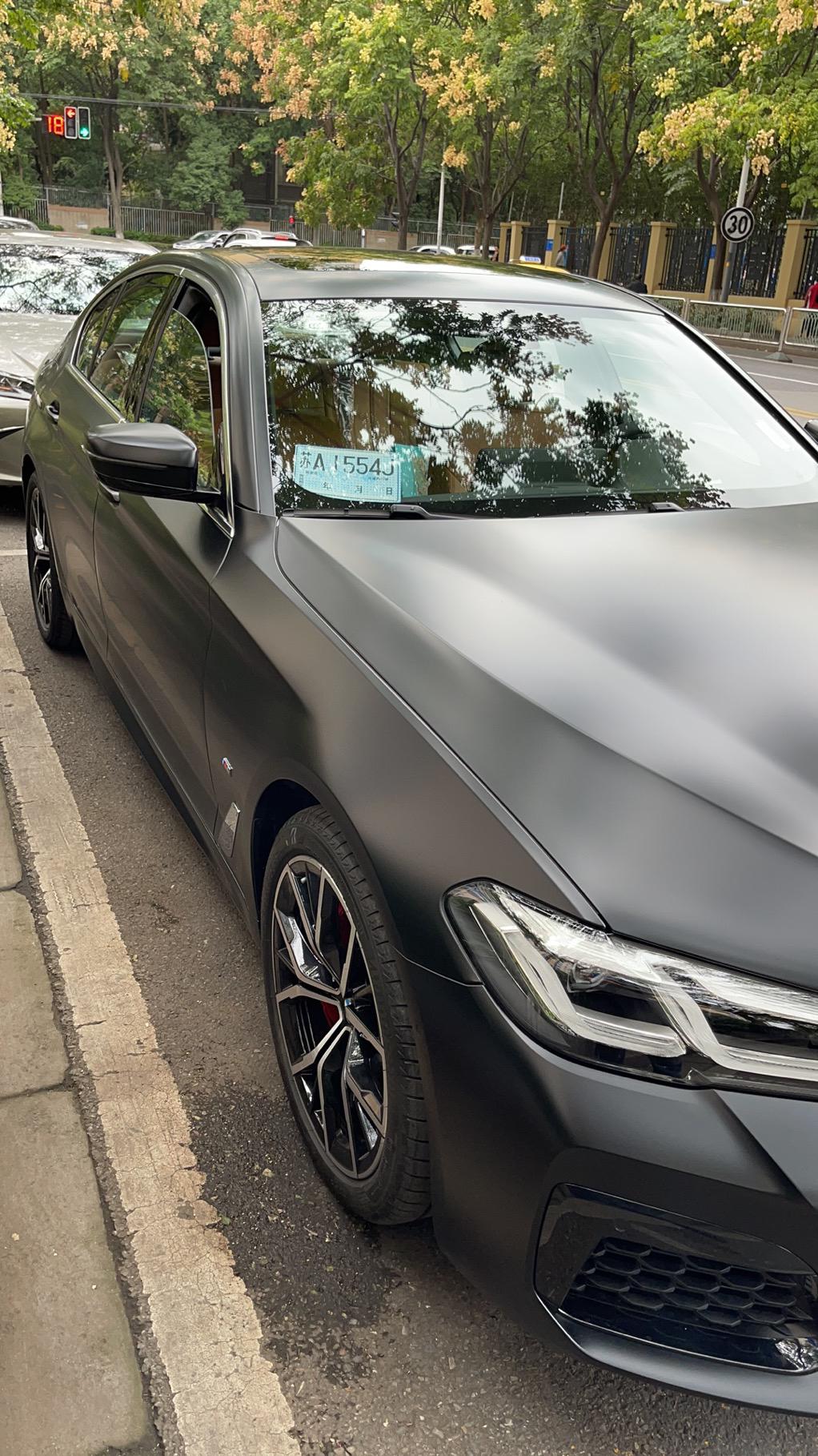 最丑540i磨砂黑_宝马5系(进口)车友圈_用户7755468323161_懂车帝