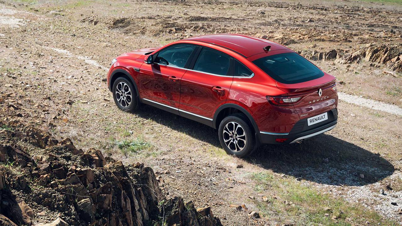 雷诺arkana coupe suv官图,率先供给俄罗斯市