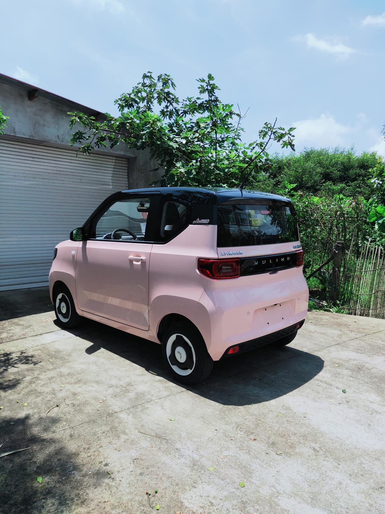 喜提五菱白桃粉_五菱宏光miniev车友圈_95乐宝97_懂车帝