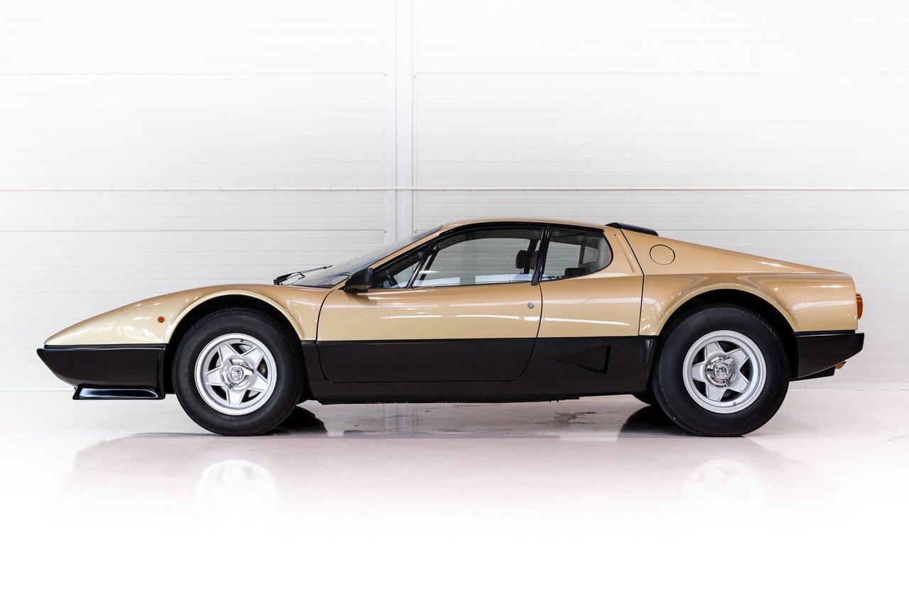 1980年的法拉利 512 bb"oro chiaro me