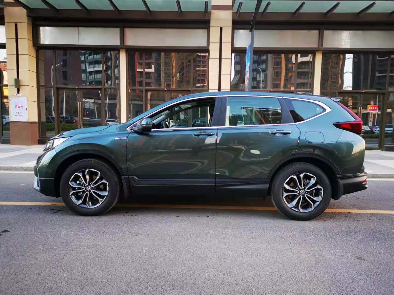 请问crv净速版可以预定银黛灰吗_本田cr-v车友圈_懂车帝