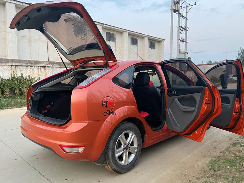 近10年经典福克斯两厢18小刚炮