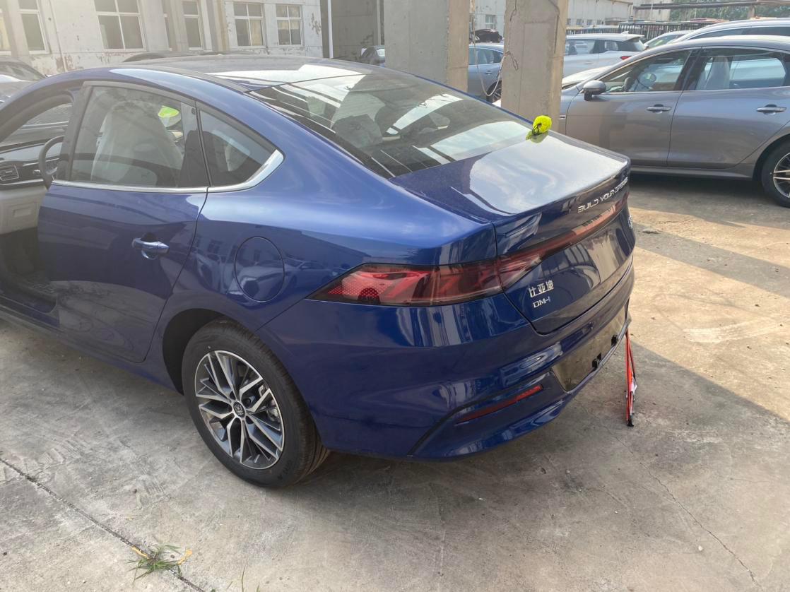 收集了几张蓝色秦plusdmi的照片