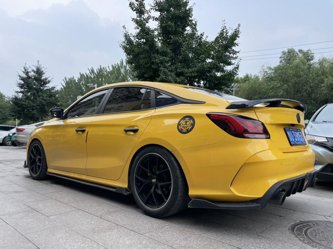 找到合适小黄的轮毂了,黑黄配 nice_名爵5车友圈_懂车帝