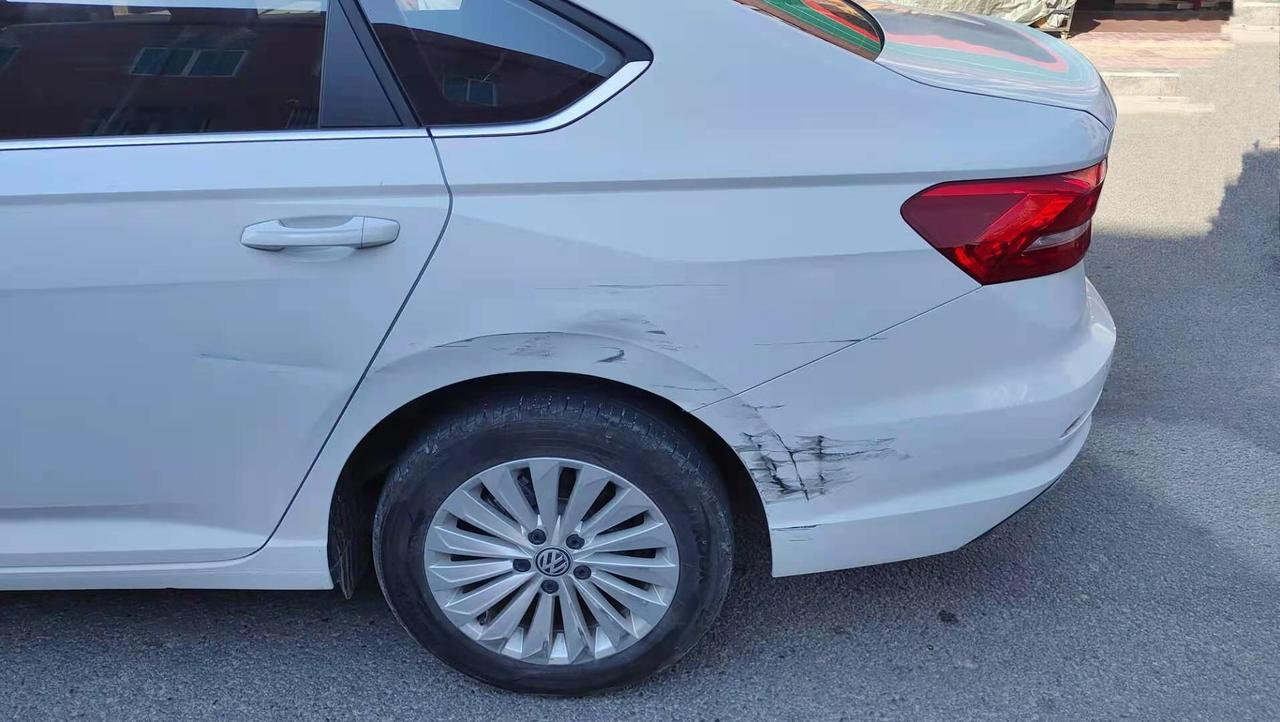 16000公里 首撞_朗逸车友圈_懂车帝