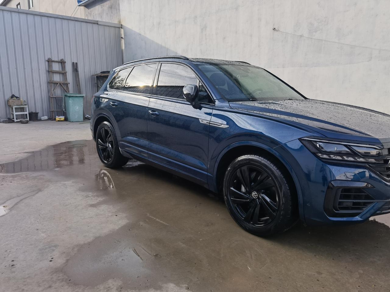 我的途锐磷光蓝