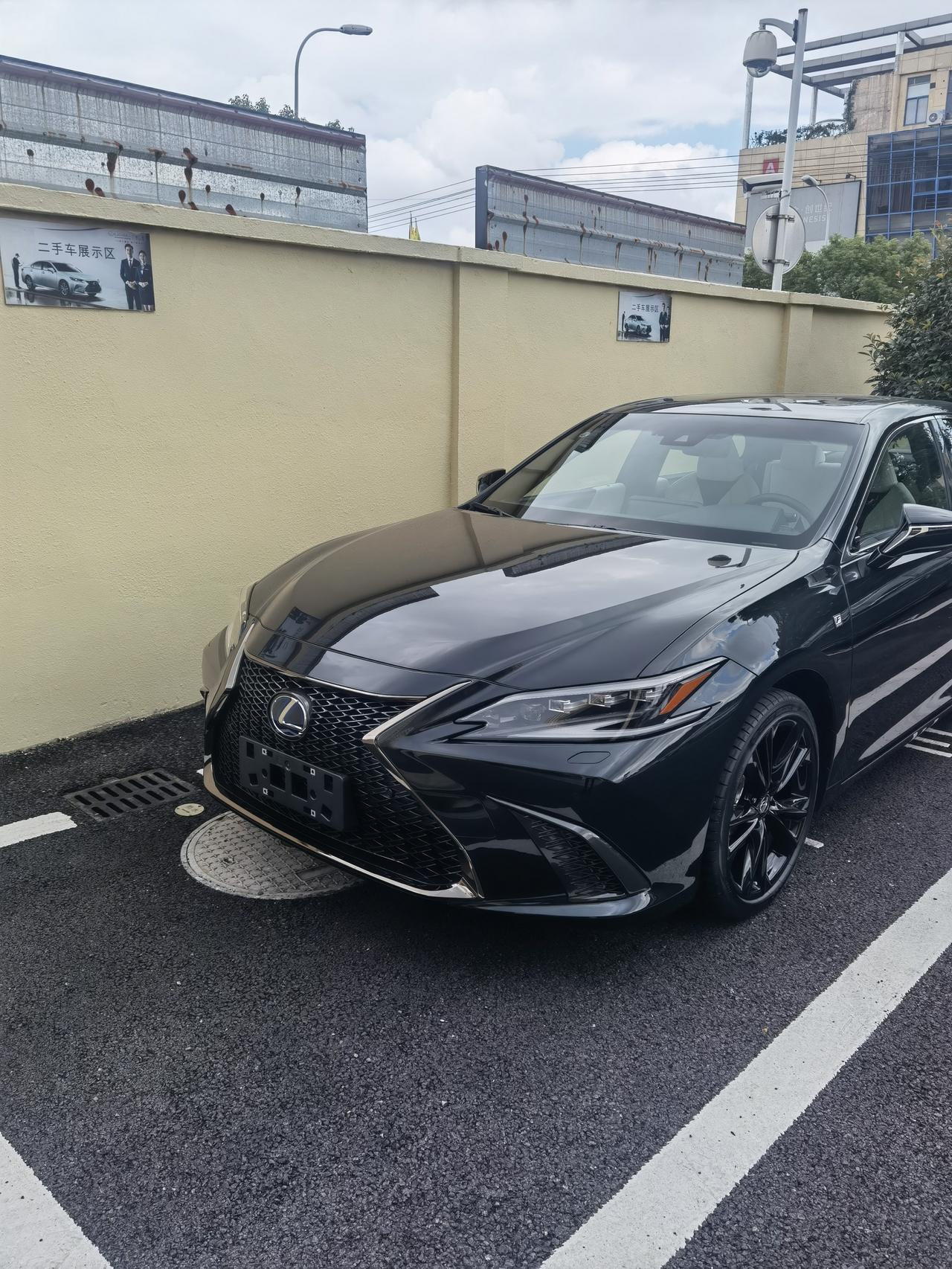 雷克萨斯es车主·车龄半年同款 昨天提车 黑外黑内黑武士yydsfs酥作者