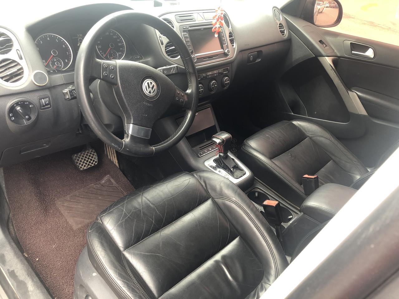 0t自动挡四驱德国原装纯进口大众途威～全景天窗～电