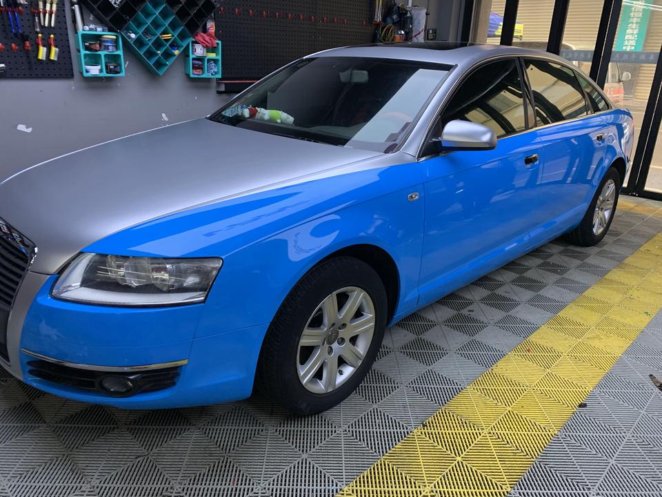 奥迪a6蓝银双拼