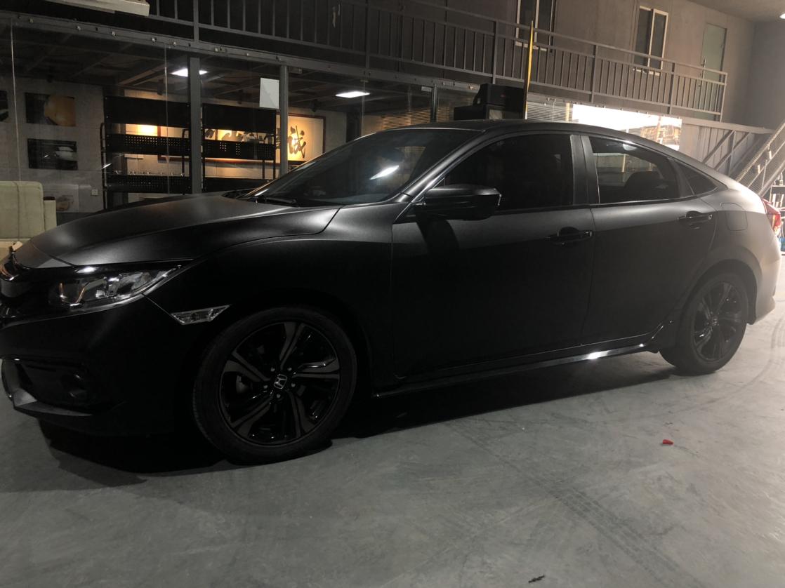 十代思域改色贴膜黑武士