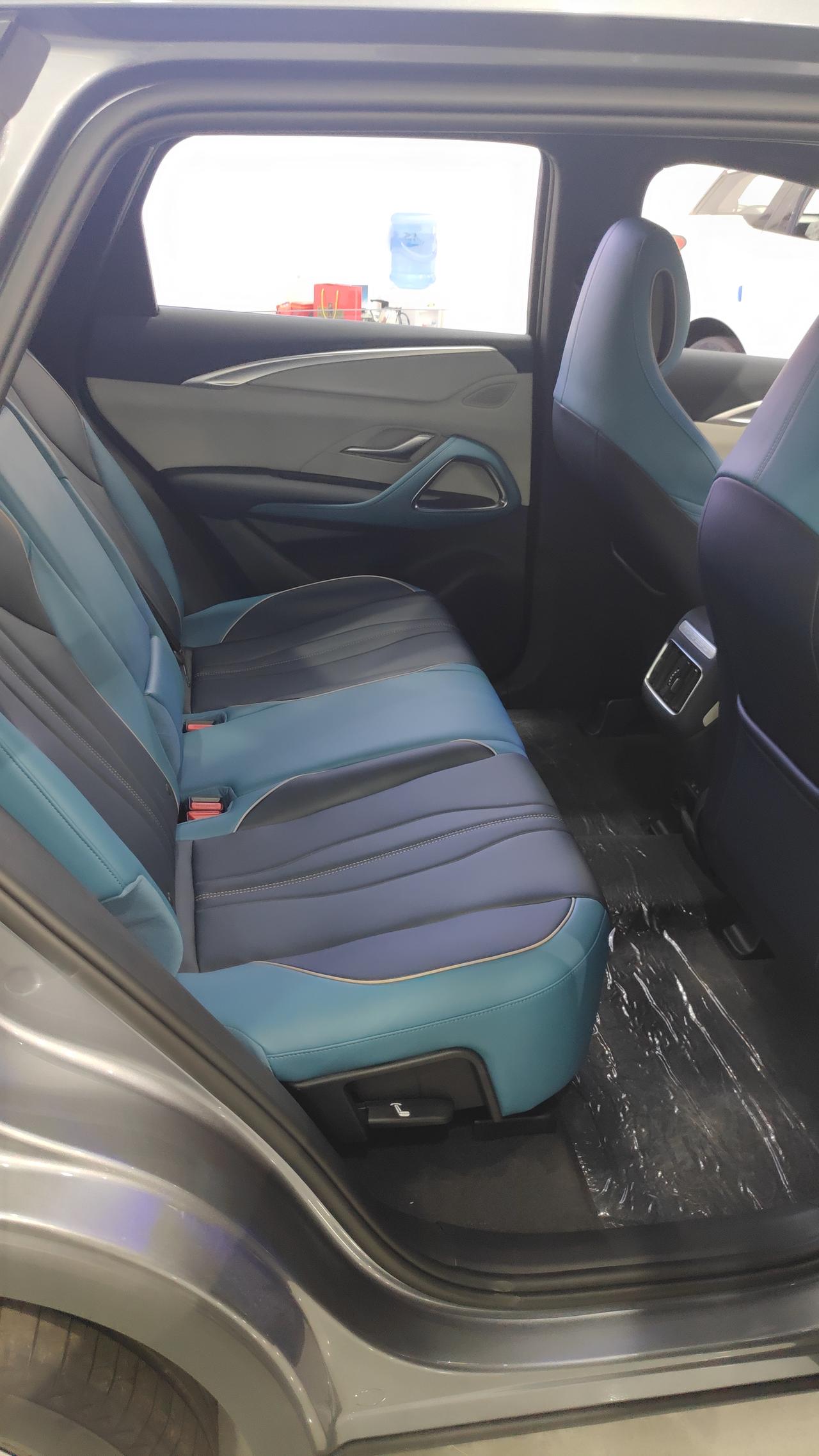 宋pro二代来袭霸气前脸精致内饰