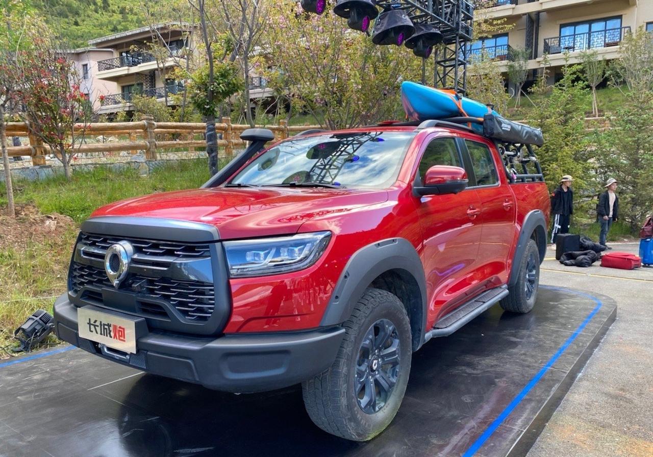 长城炮越野皮卡上市,新车售价区间为16.98万元-19.98