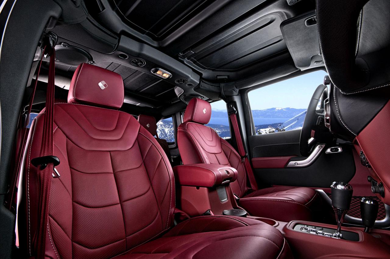 jeep牧马人内饰改装升级波尔多红色给硬汉增加点色彩吧